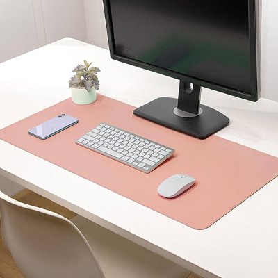 gand Tapis de souris rose devant ordinateur