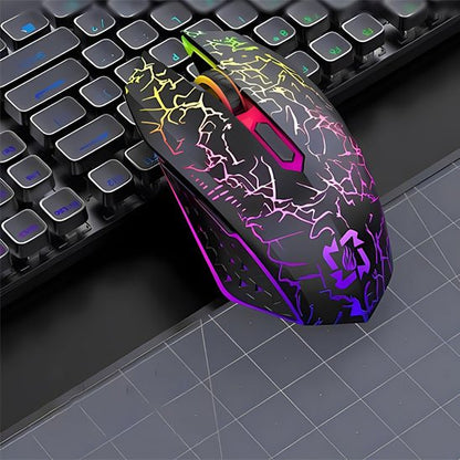 Souris sans fil noir sur clavier
